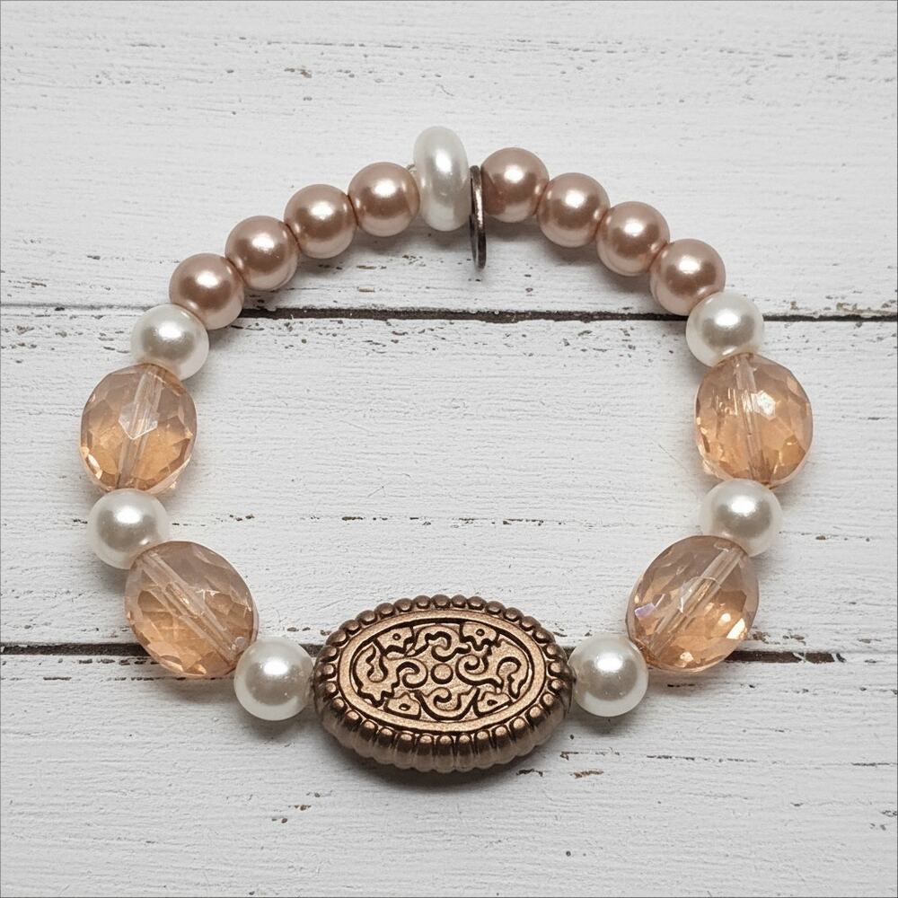 Vintage Inspired Handmade Stretch Bracelet Champagne & White Glass Pearls